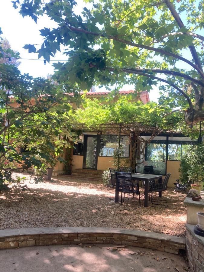 Maison De Charme Avec Piscine Et Jacuzzi Dans Cadre Exceptionnel Proche Marseille Mirabeau Εξωτερικό φωτογραφία